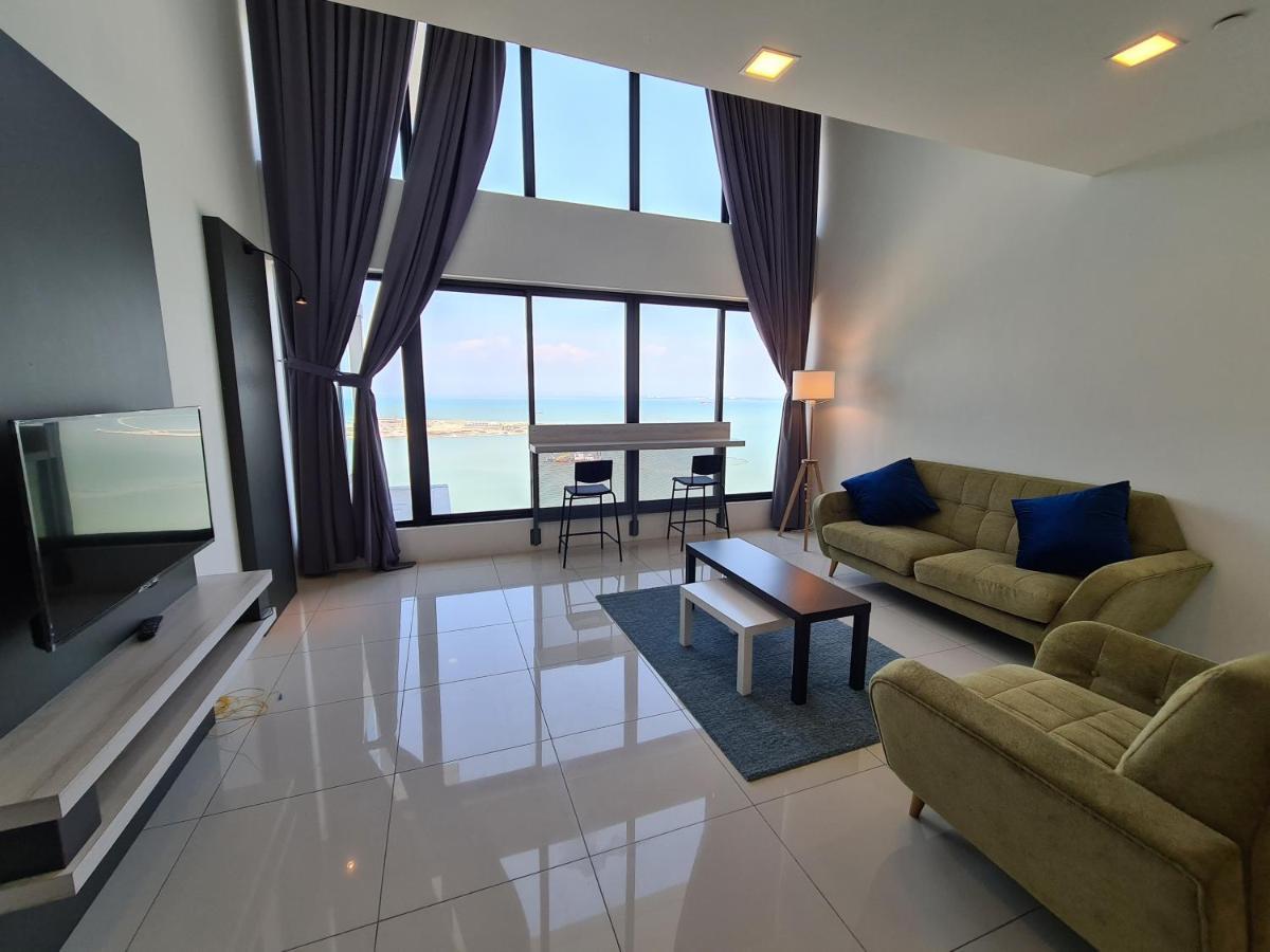 Sunrise Gurney Executive Premium Suite George Town Exterior foto